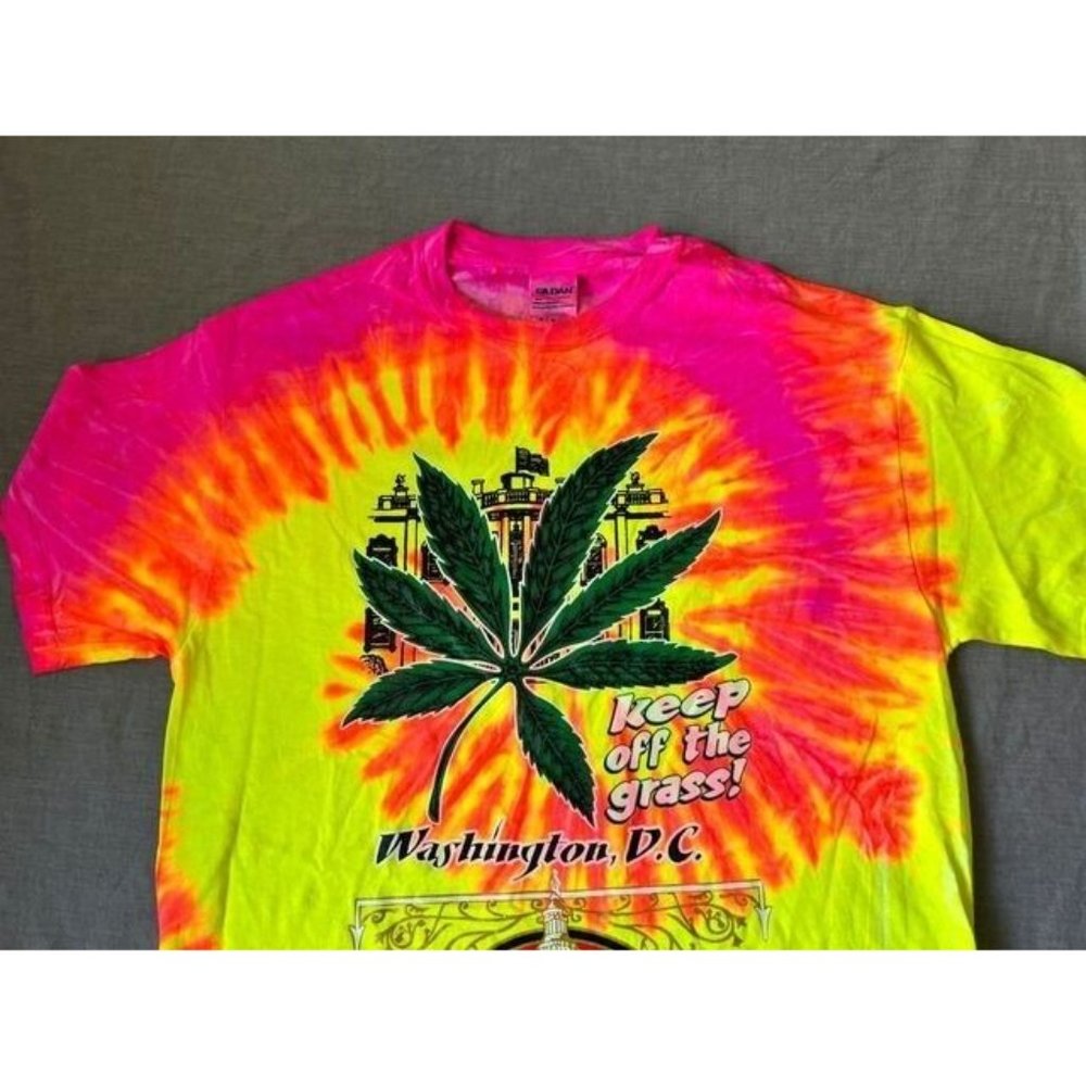 Washington D.C. Keep Off The Grass Shirt Adult Medium Pink Short Sleeve Tee Mens - Picture 2 of 8